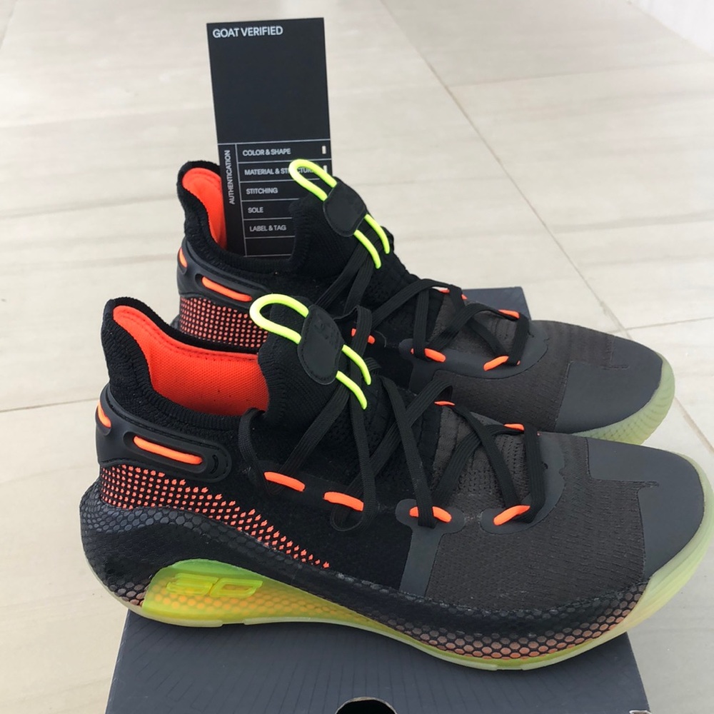 Brand new in box, verified Curry 6 basketball shoes. Fox Theater color. Size 7Y.